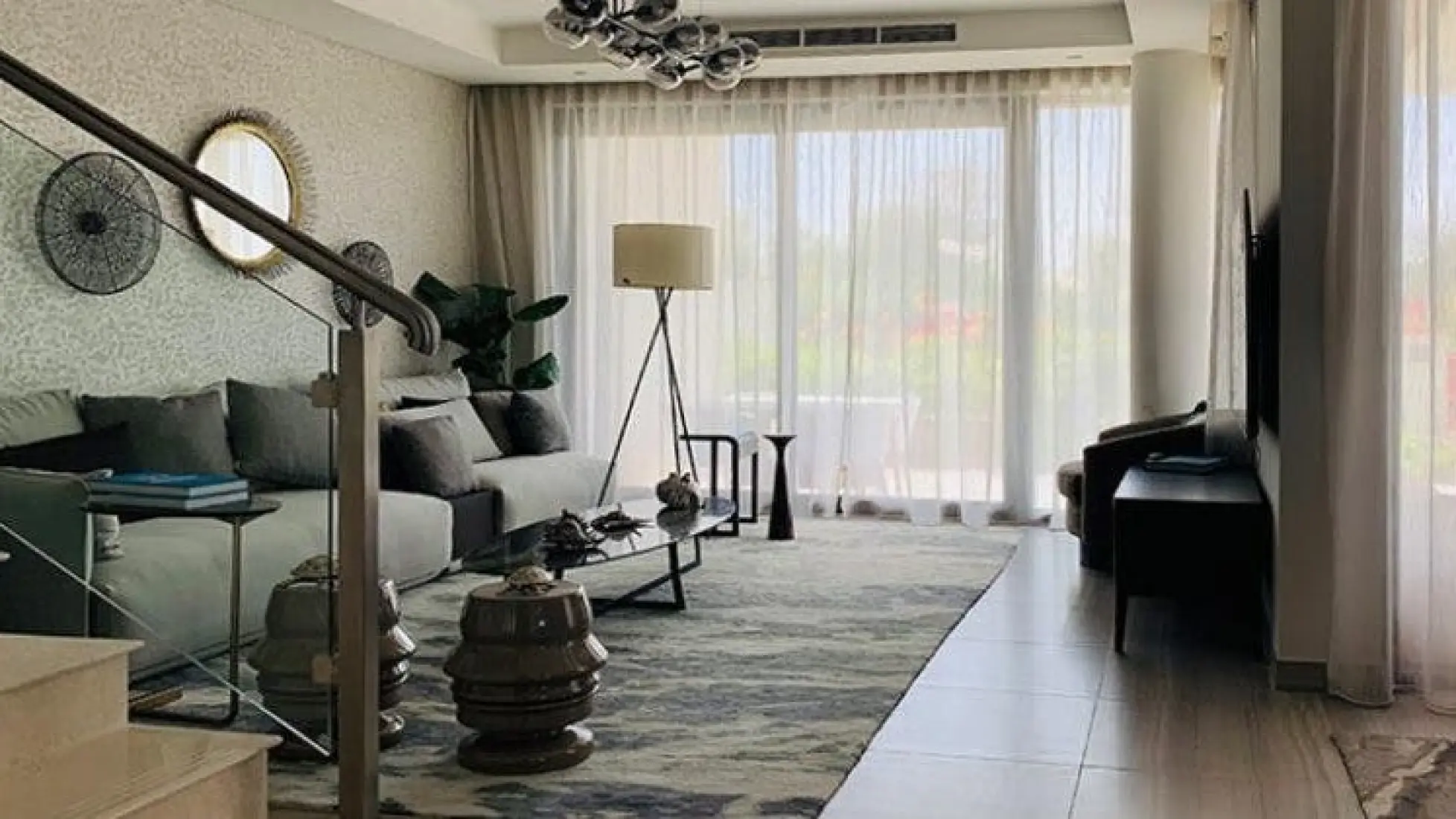 Unfurnished finishing 1