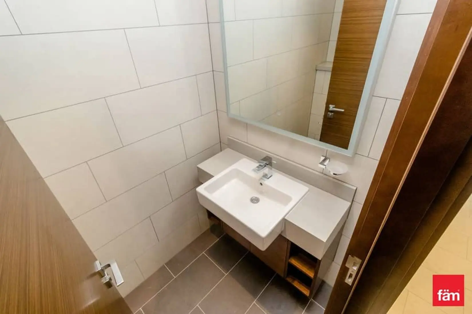 Layout Image