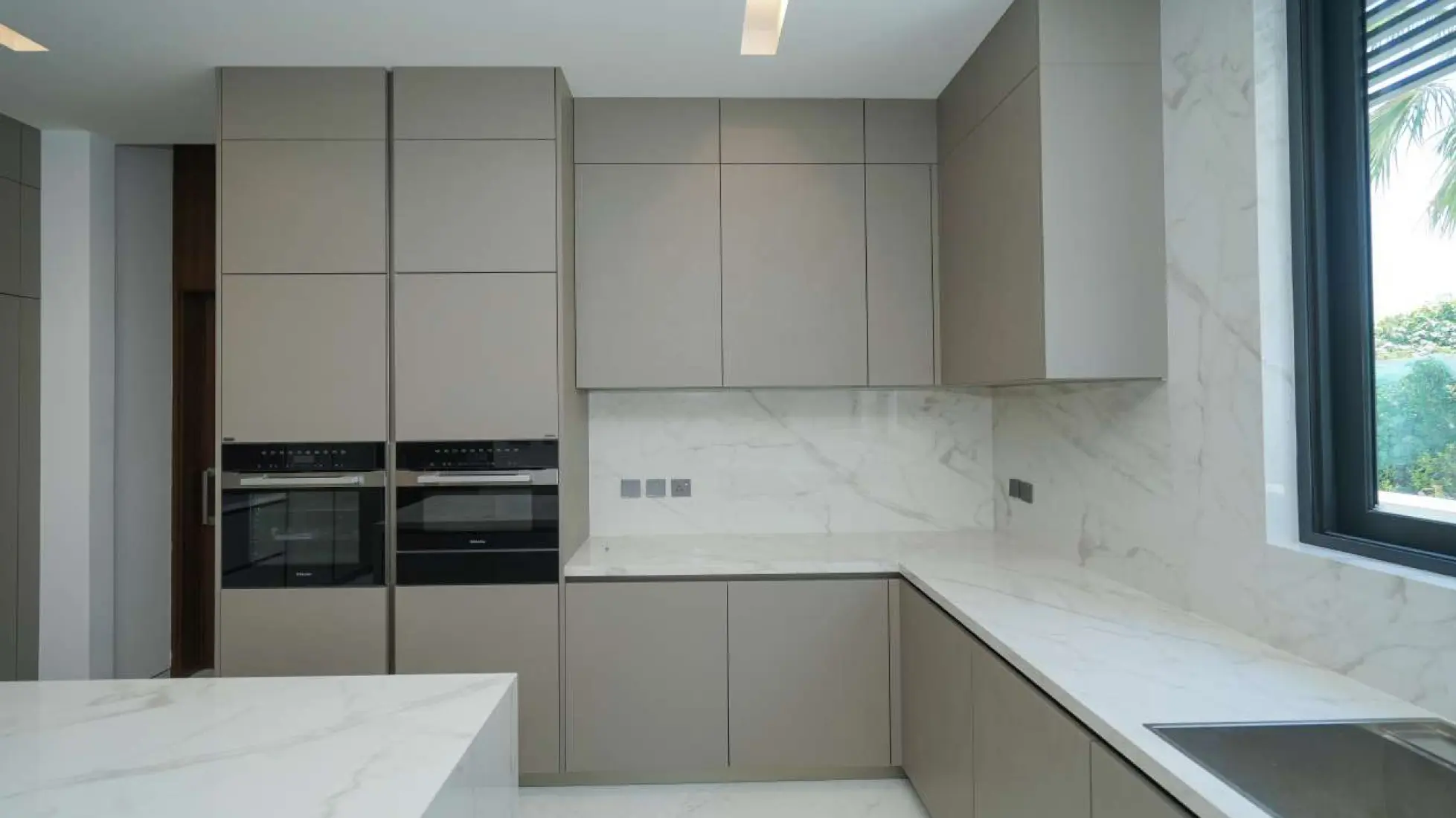 Unfurnished finishing 3