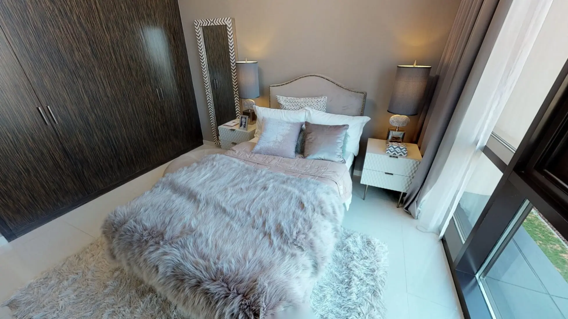 Unfurnished finishing 2