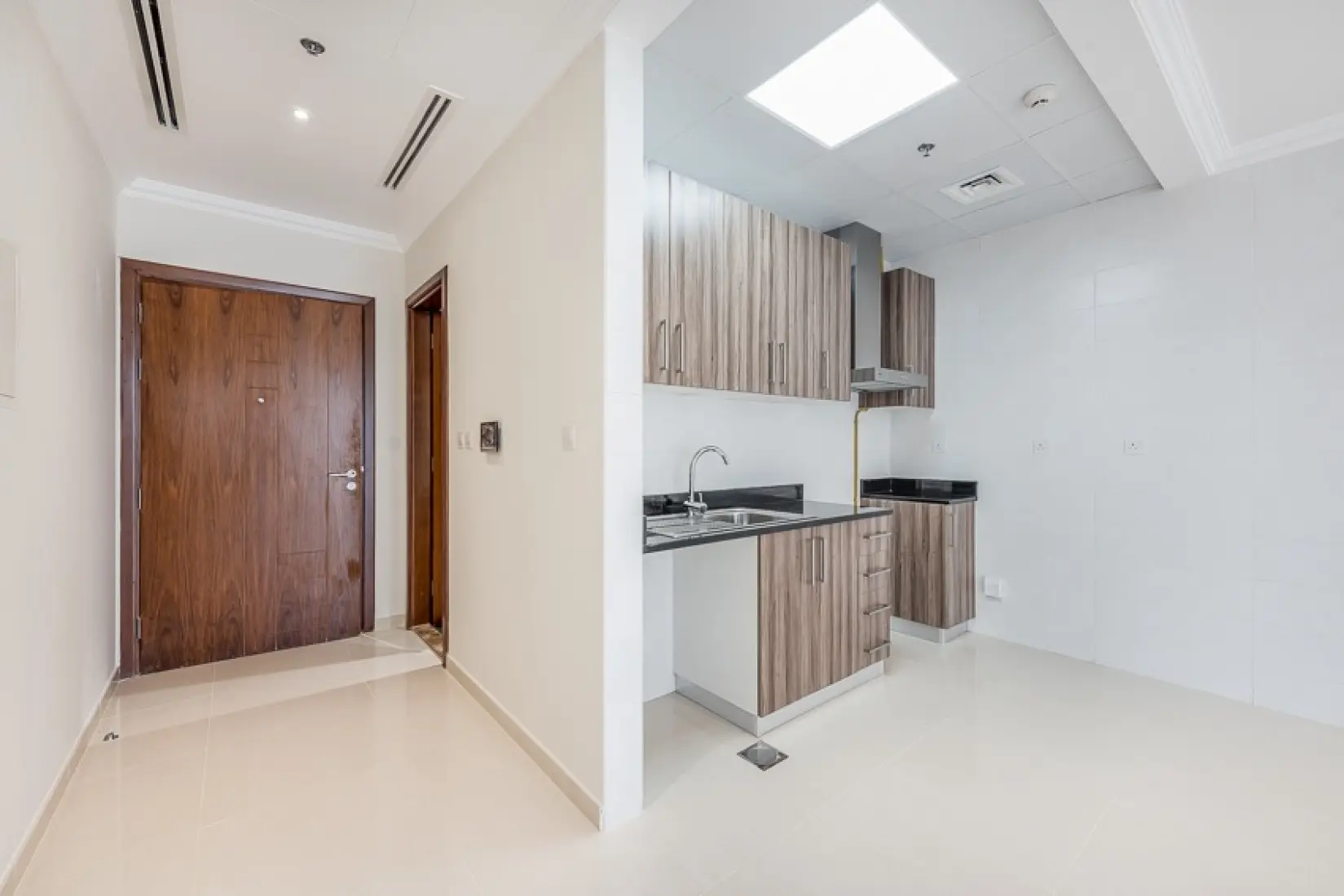 Semi-furnished finishing 4