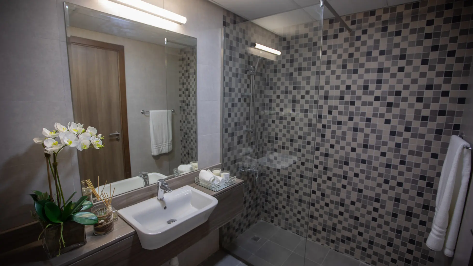 Semi-furnished finishing 4