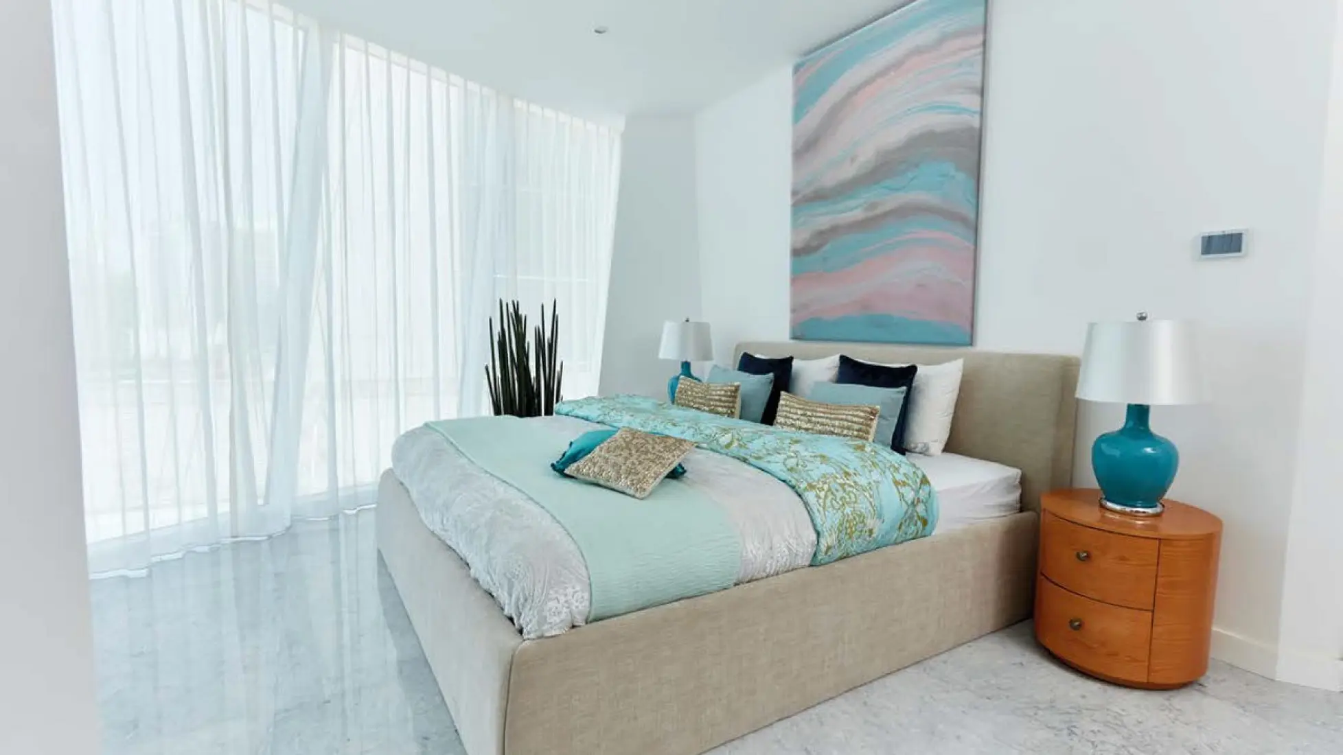 Unfurnished finishing 4