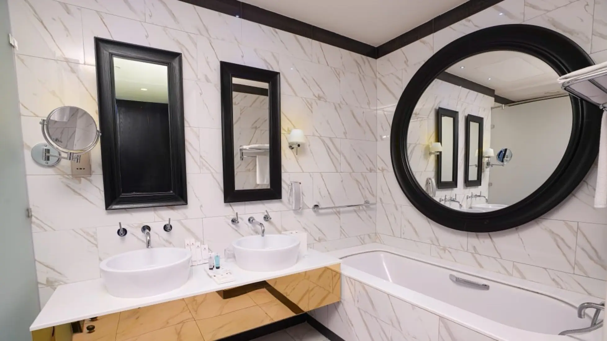 Unfurnished finishing 2