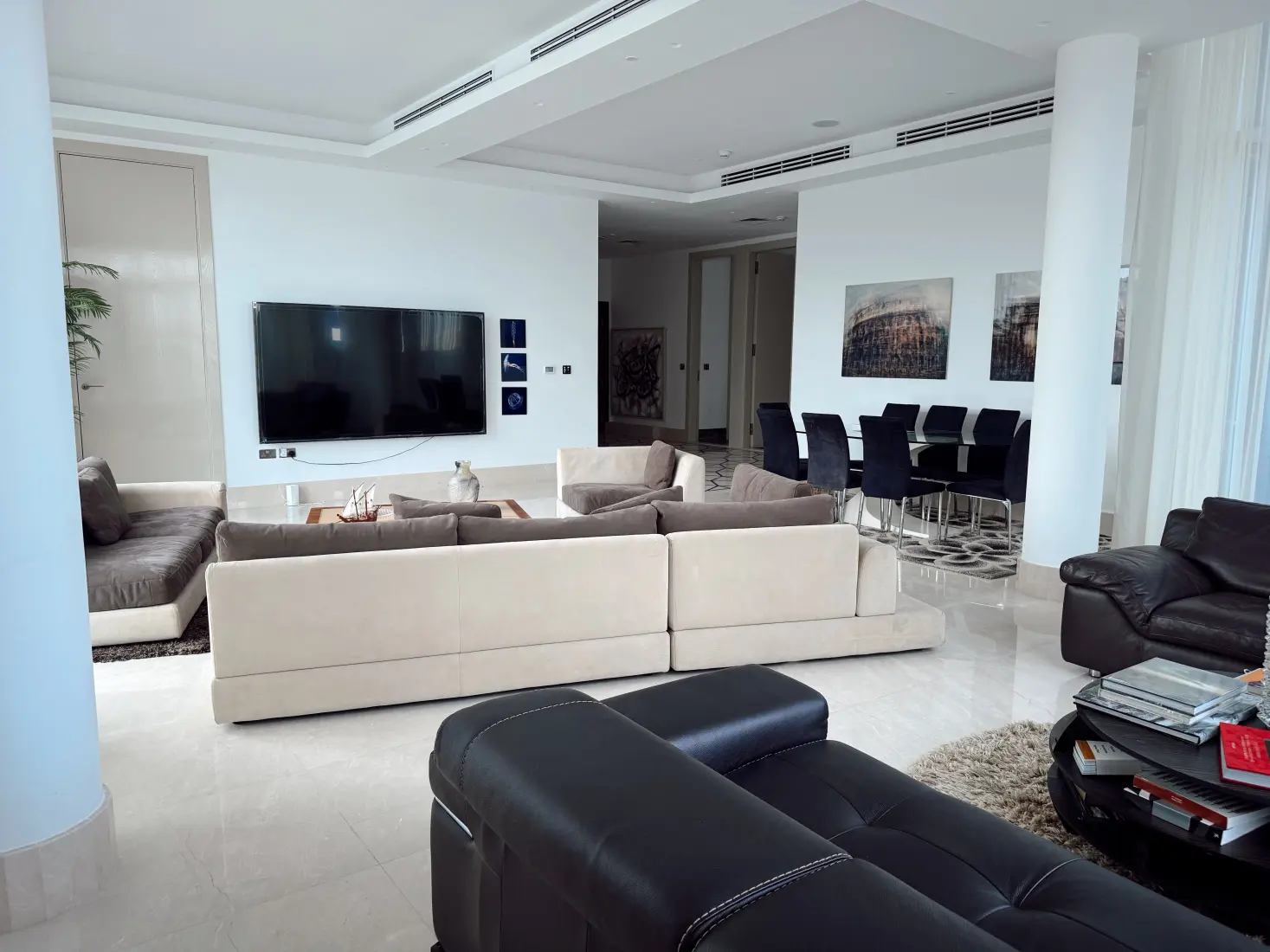 Upgraded Corner Penthouse | Beach | Private Pool