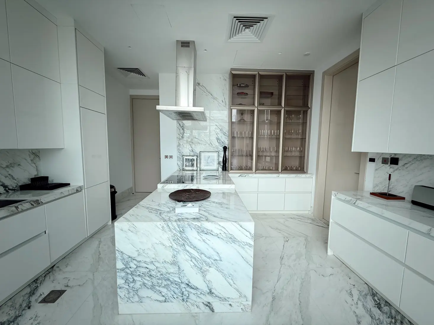 Upgraded Corner PH | Beach Access | Private Pool
