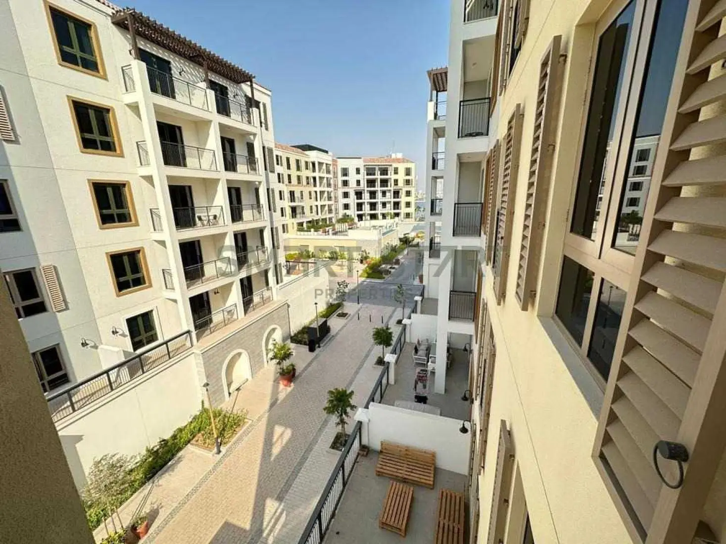 Layout Image