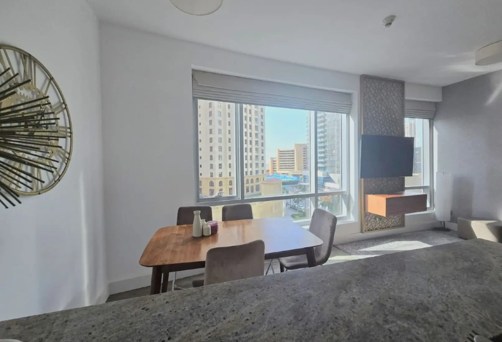 Layout Image