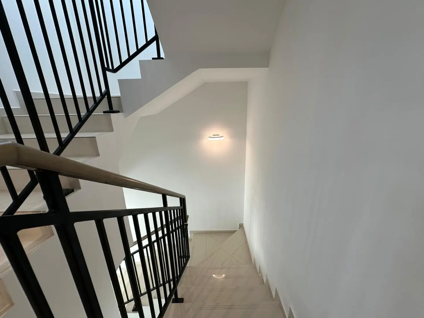 Layout Image