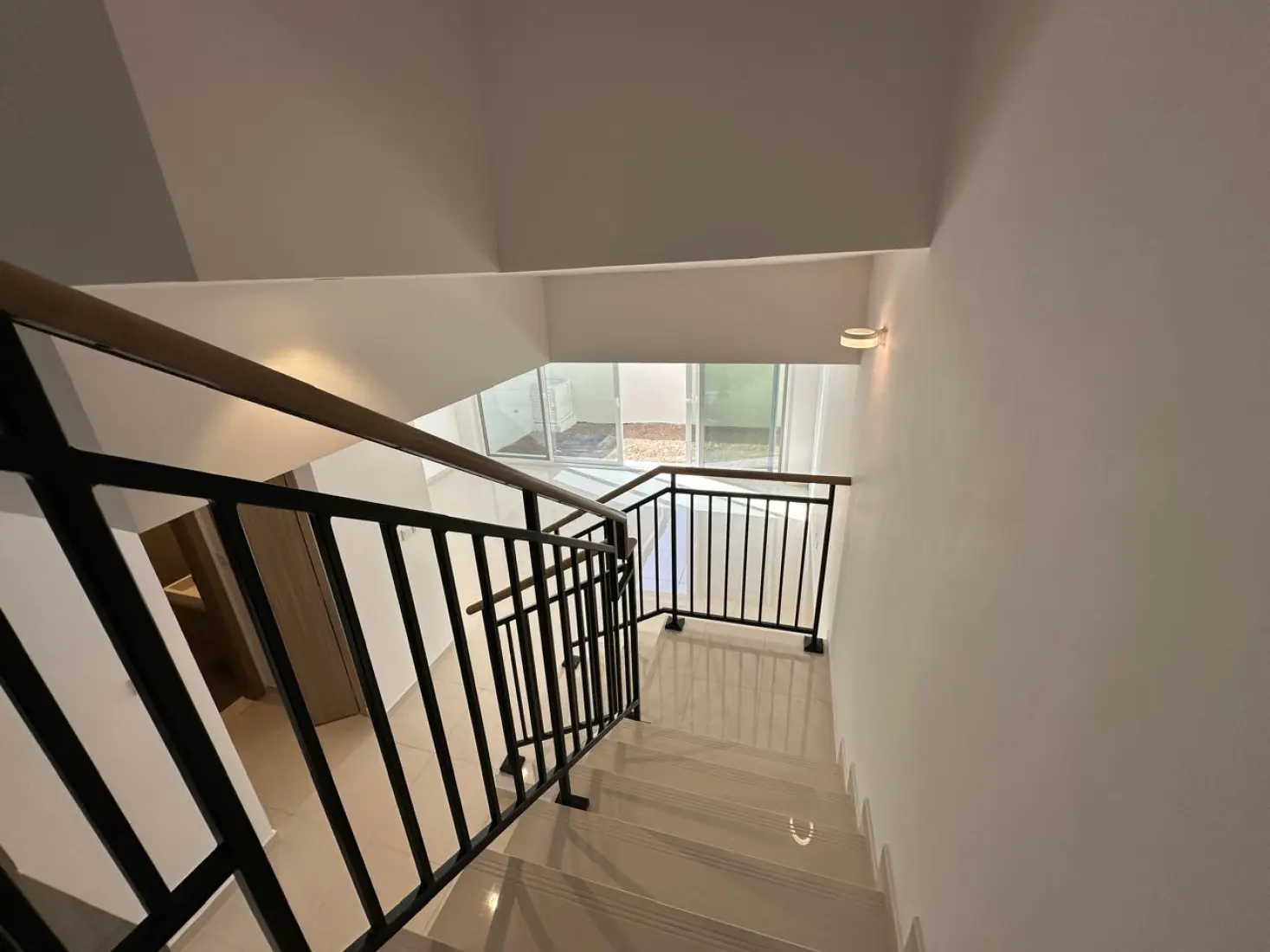 Layout Image