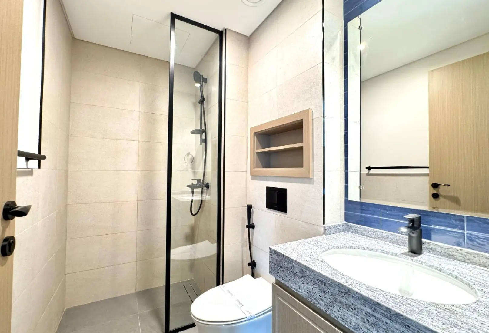 Layout Image