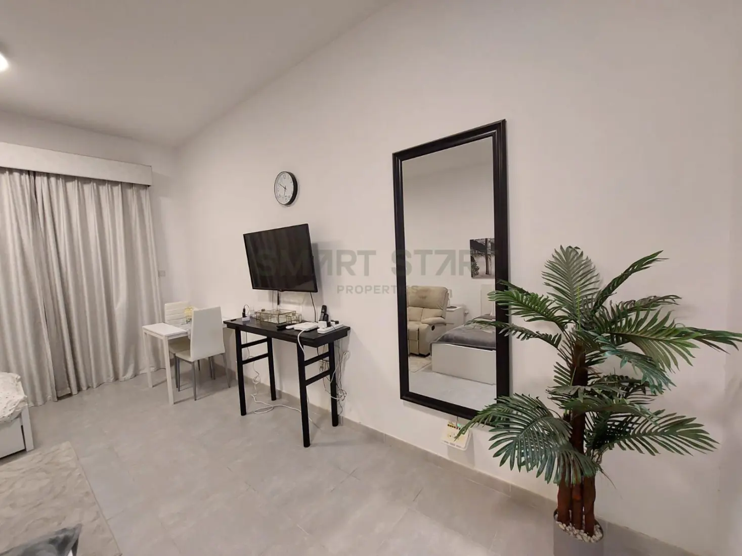 Layout Image