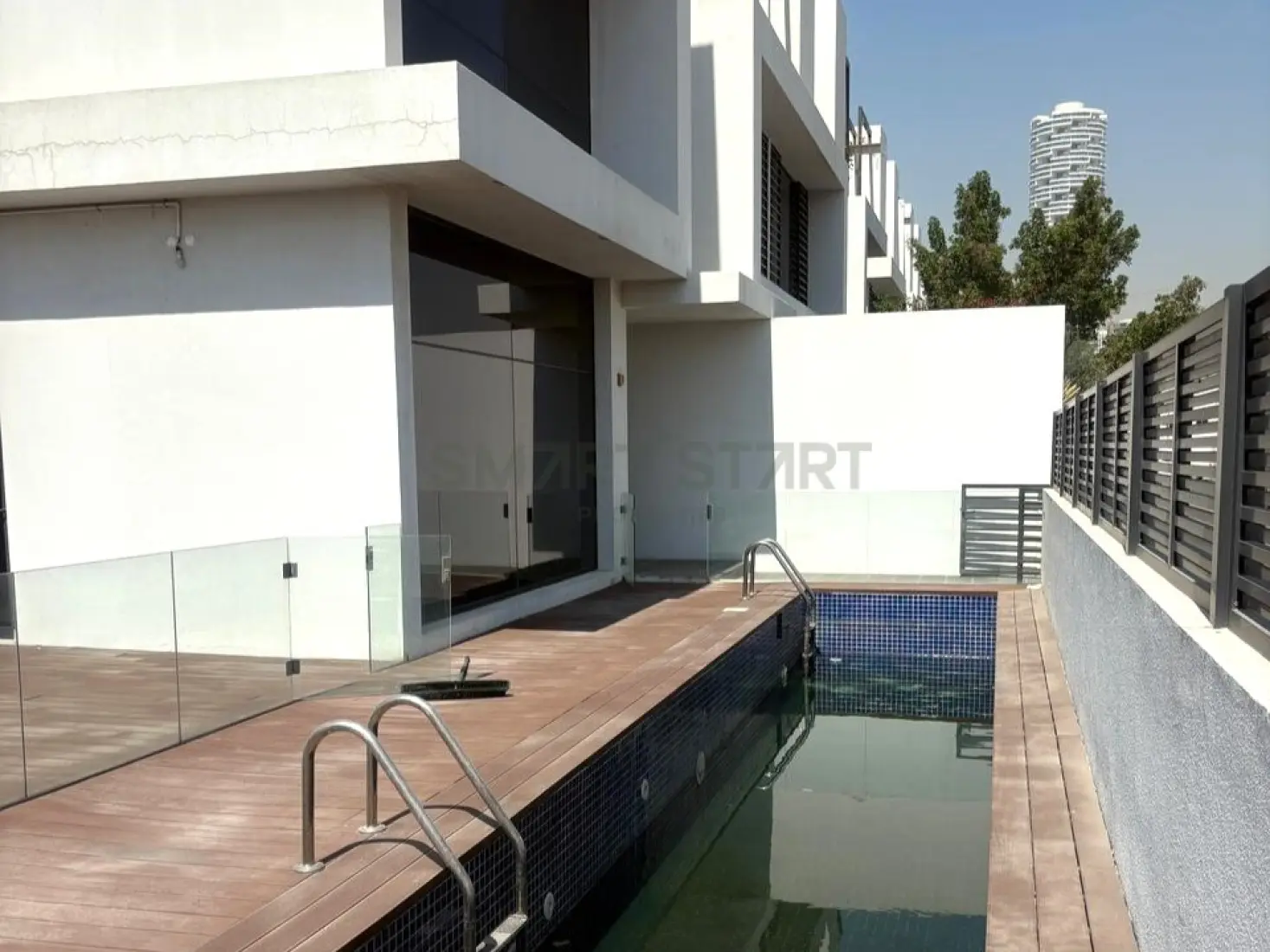 Layout Image