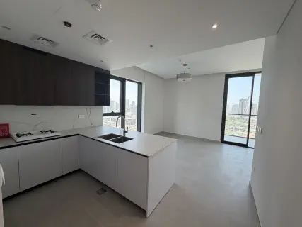 Prime Comm | High Floor | 1.5 Bedroom Apartment
