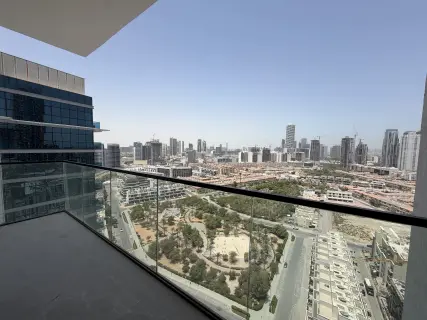 Prime Comm | High Floor | 1.5 Bedroom Apartment