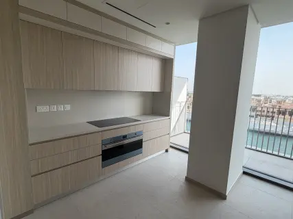 Canal View | Large Balcony | Prime Location
