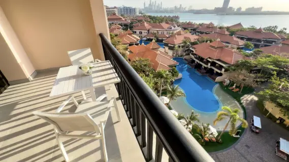 Fully Renovated | Full Palm View | High Floor